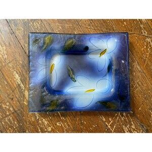 L'Oiseau De Bois Atelier De Verre Dish Blue Studio Glass Tulips 7x5.5”